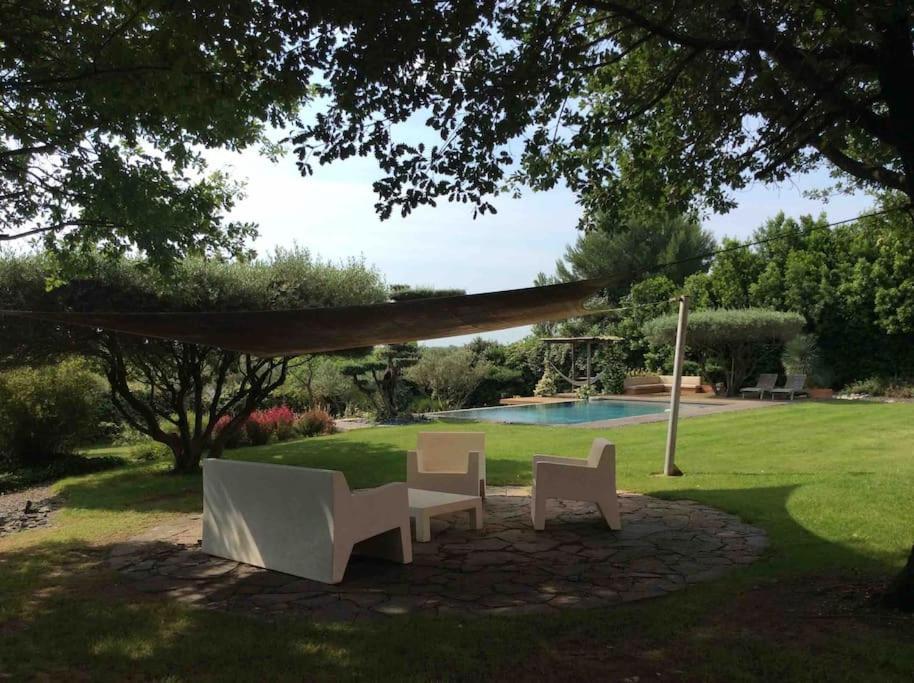 Bastide Languedocienne De Standing - Pezenas Le Clos De L'Amandier Exteriér fotografie